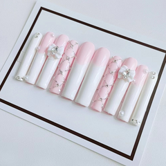 White Color Beautiful French Press-on Nails