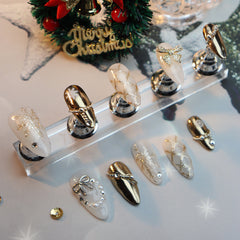 UNIKOO Christmas Punk Almond Press-on Nails