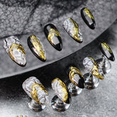 UNIKOO Snake Element Middle Almond Press-on Nails