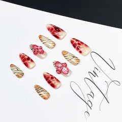 Handmade Small Flower Leopard Crack Press-On Nails