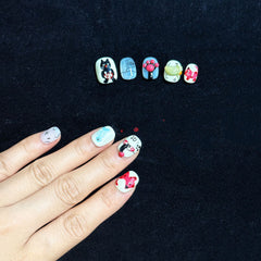 UNIKOO Cute Kitty Short Round Press-on Nails