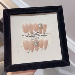 UNIKOO Elegant French tip Short Almond Press-on Nails