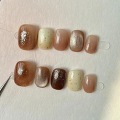 UNIKOO Maillard Amber Short Squoval Press-on Nails