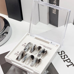 Ink Blooming Hot Girl