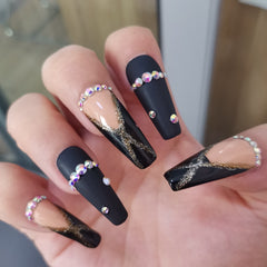 Dark Style Queen Mother Press-on Nails