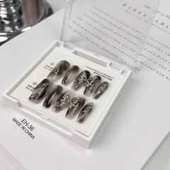 Melting Silver Smoke Blooming