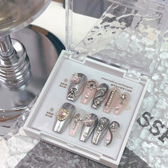 Sweet Cool Queen Mother