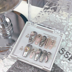 Sweet Cool Queen Mother