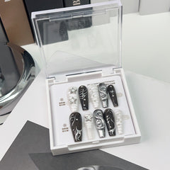 Magic Mirror Crocodile Pattern Totem