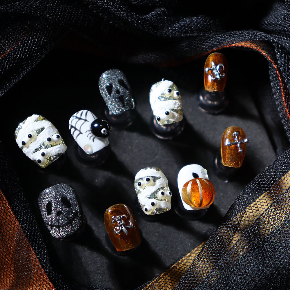 UNIKOO Cartoon Halloween Night Devil Short PRESS ON NIALS