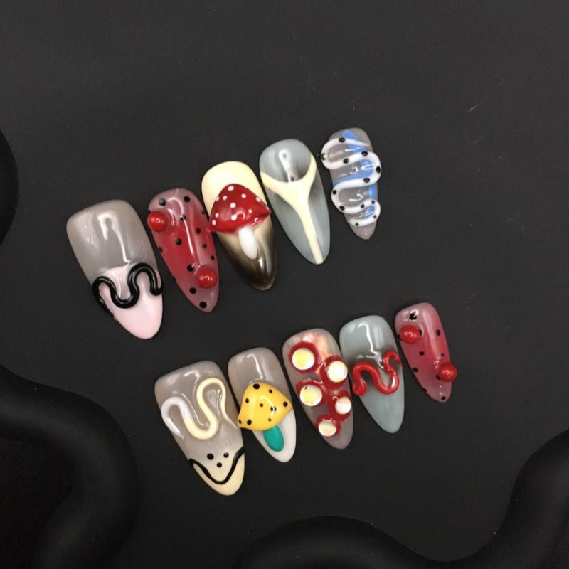 Engraved nail plate