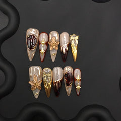Luxurious, sweet, cool, and courtly three-dimensional hearts