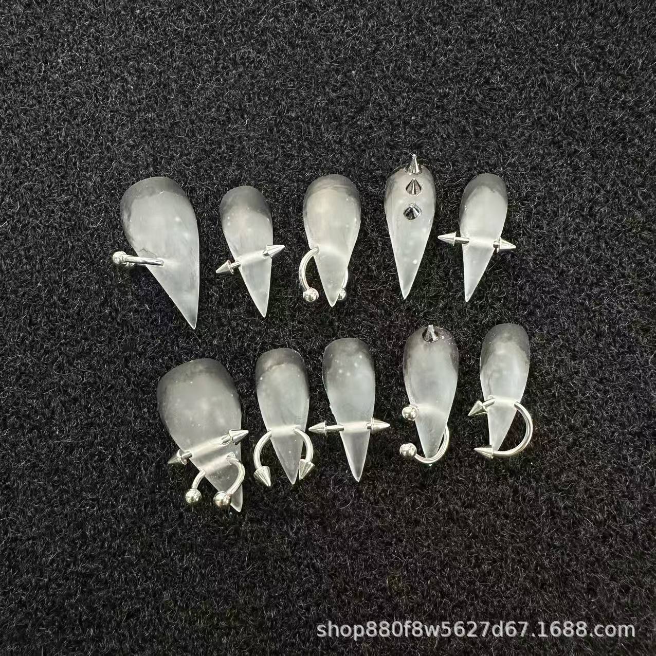 Fun rivets