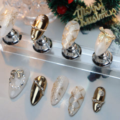 UNIKOO Christmas Punk Almond Press-on Nails