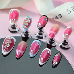 UNIKOO Snake Gold Almond Press-on Nails