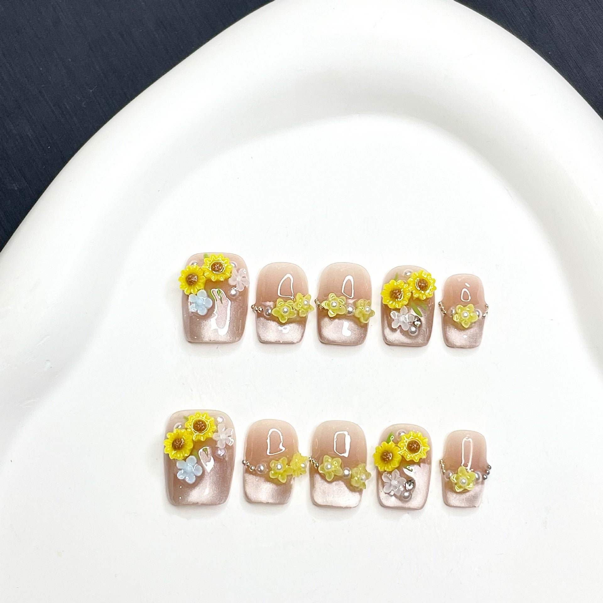 Milk apricot daisy gentle