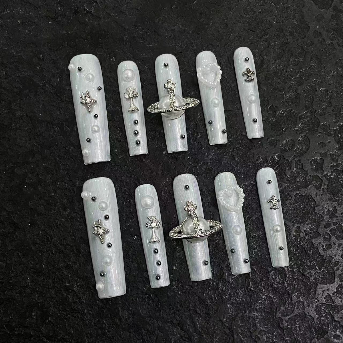 UNIKOO White Diamond Long Square Press-on Nails