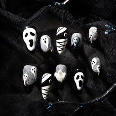 UNIKOO Halloween Ghost Short Almond PRESS ON NIALS