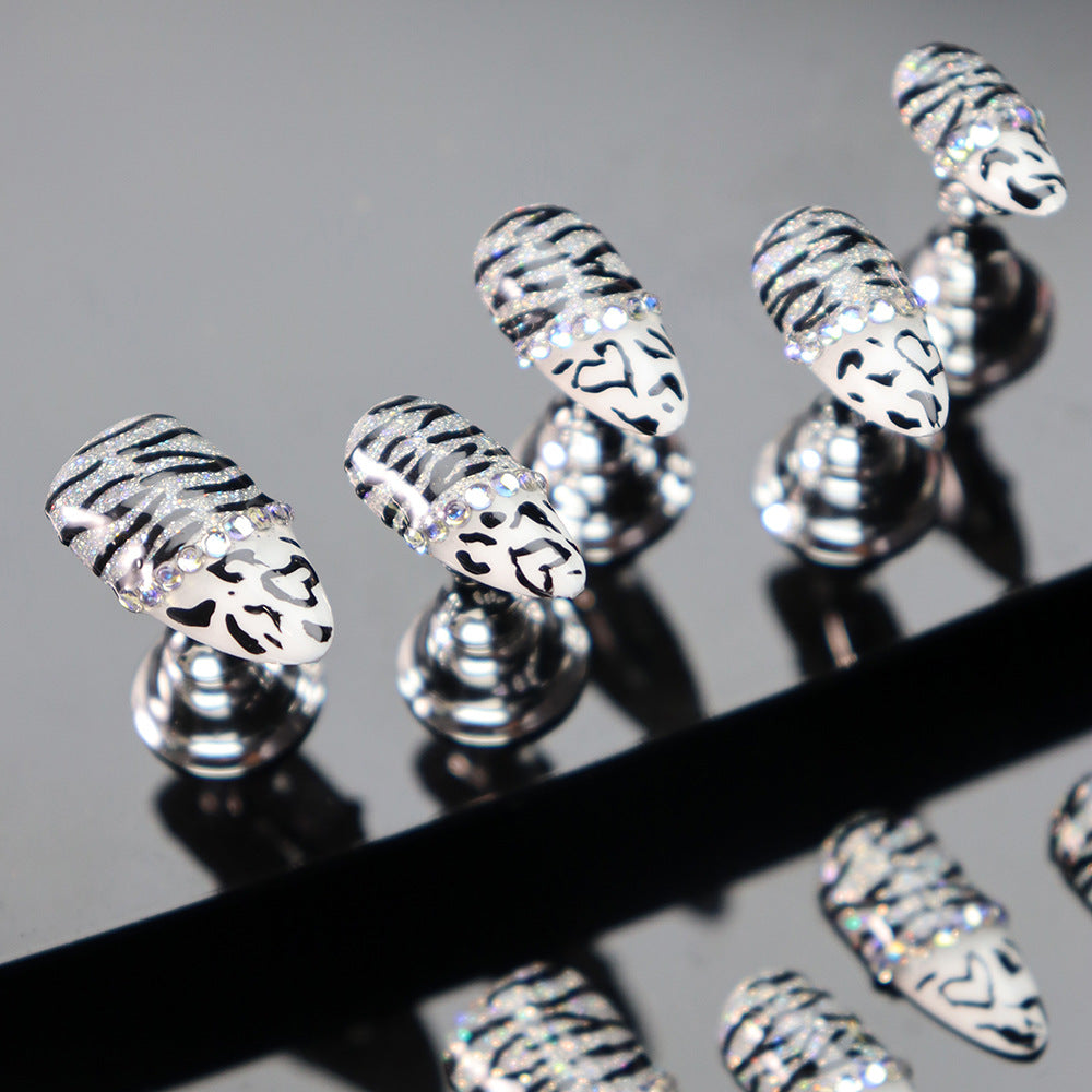 UNIKOO Wild Zebra Print Medium Almond PRESS ON NIALS