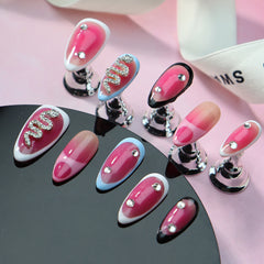 UNIKOO Snake Gold Almond Press-on Nails