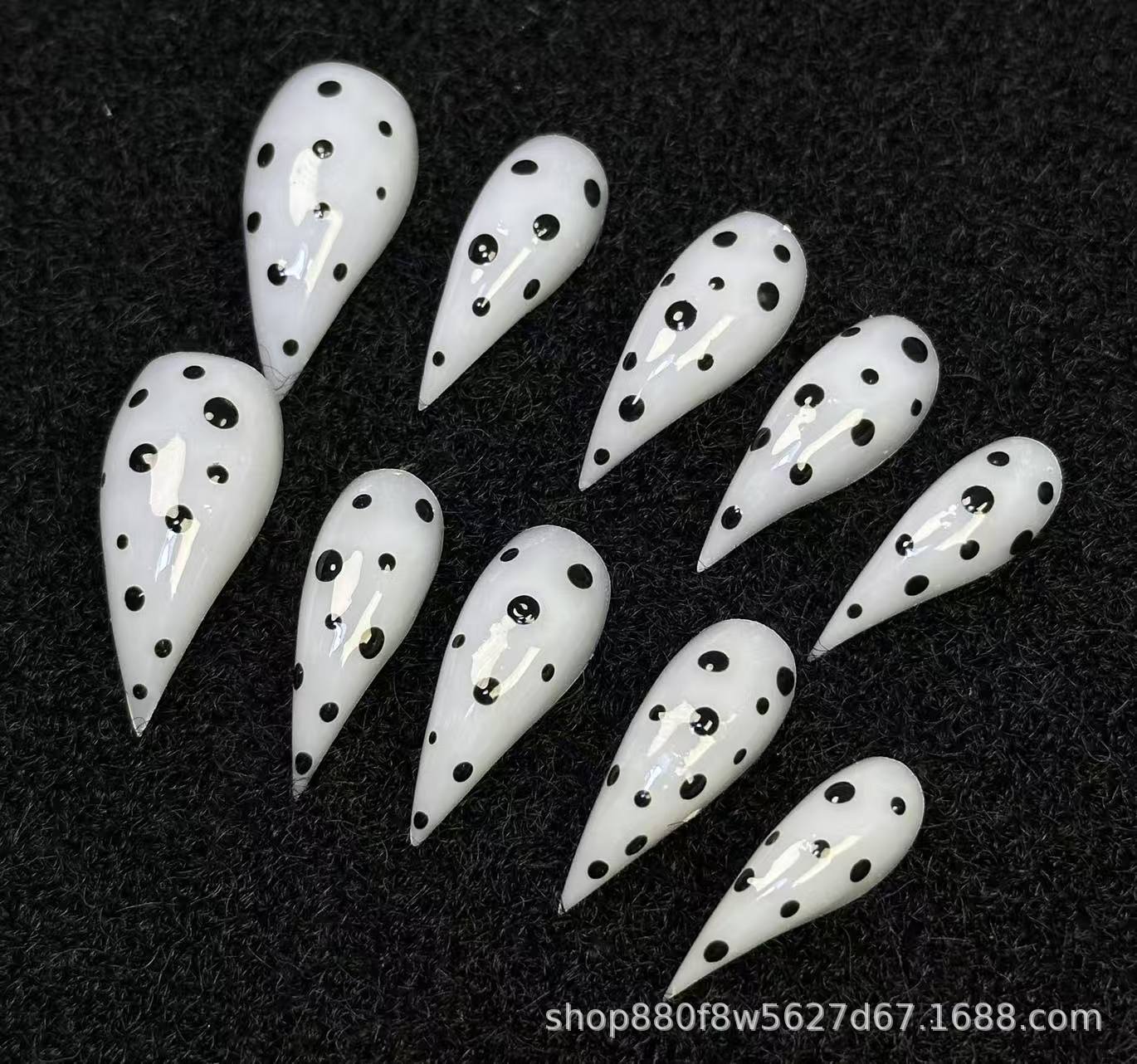 Aberrant polka dot