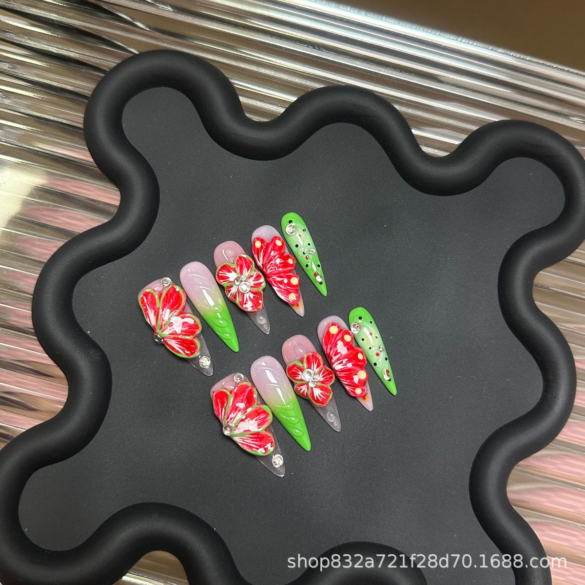 Three-dimensional engraved French sweet and cool long tip