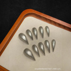 Metal cat paw
