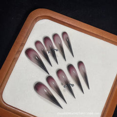 Siamese cat paw