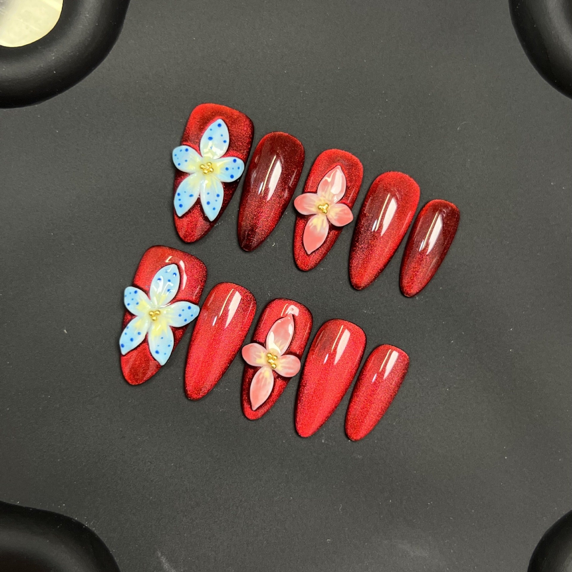Elegant and beautiful red three-dimensional