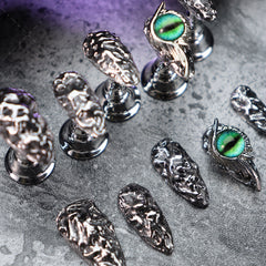 UNIKOO Silver Gray Almond Dark Demon's Eye CyberpunkPress-on Nails