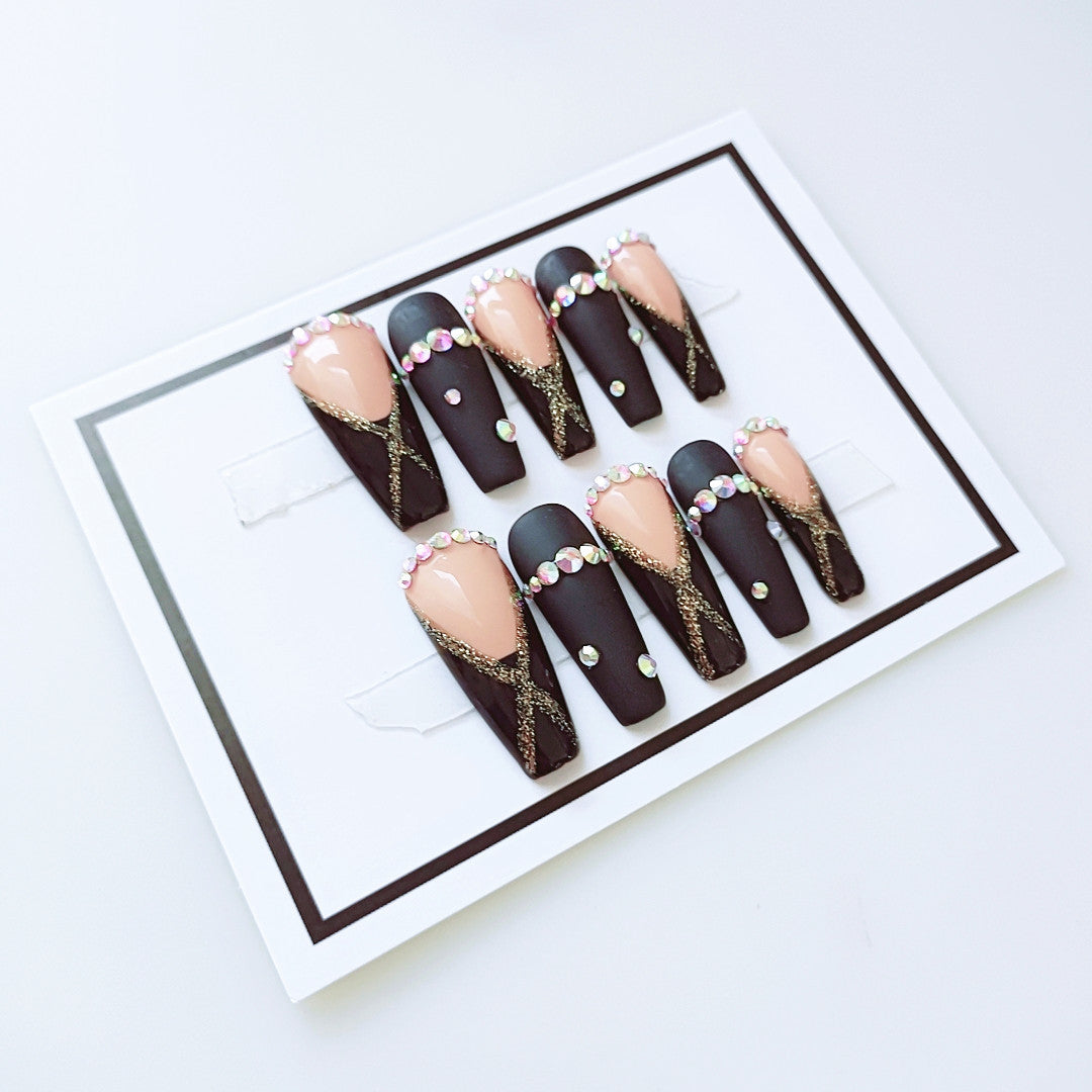 Dark Style Queen Mother Press-on Nails